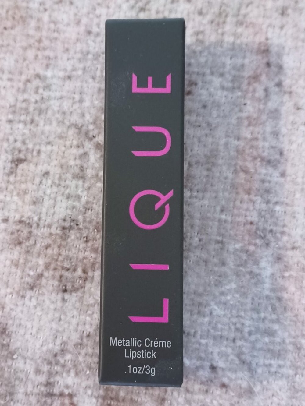 New Lique Metallic Creme Lipstick Color: Night Owl 0.1oz